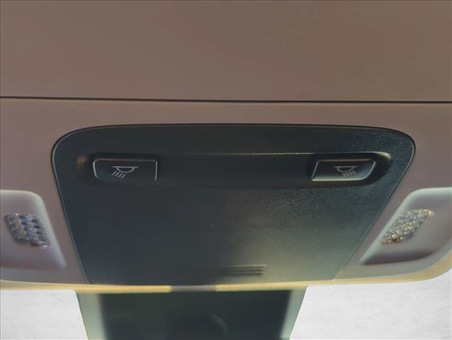 Used 2018 Toyota Camry SE w/ Convenience Package FWD image 21
