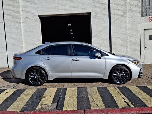 Used 2026 Toyota Corolla SE image 7