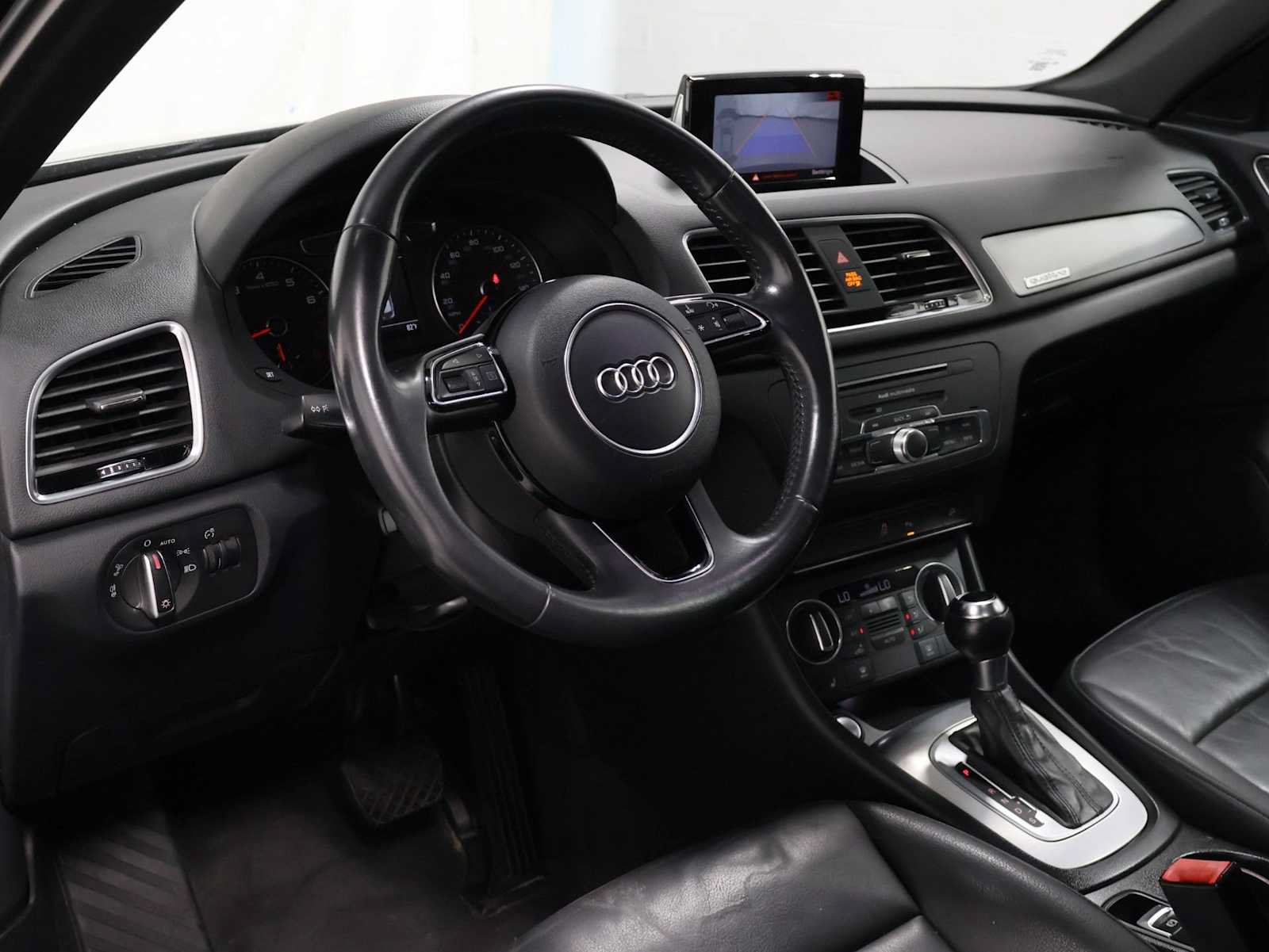 Used 2018 Audi Q3 2.0T Premium AWD/4WD image 4