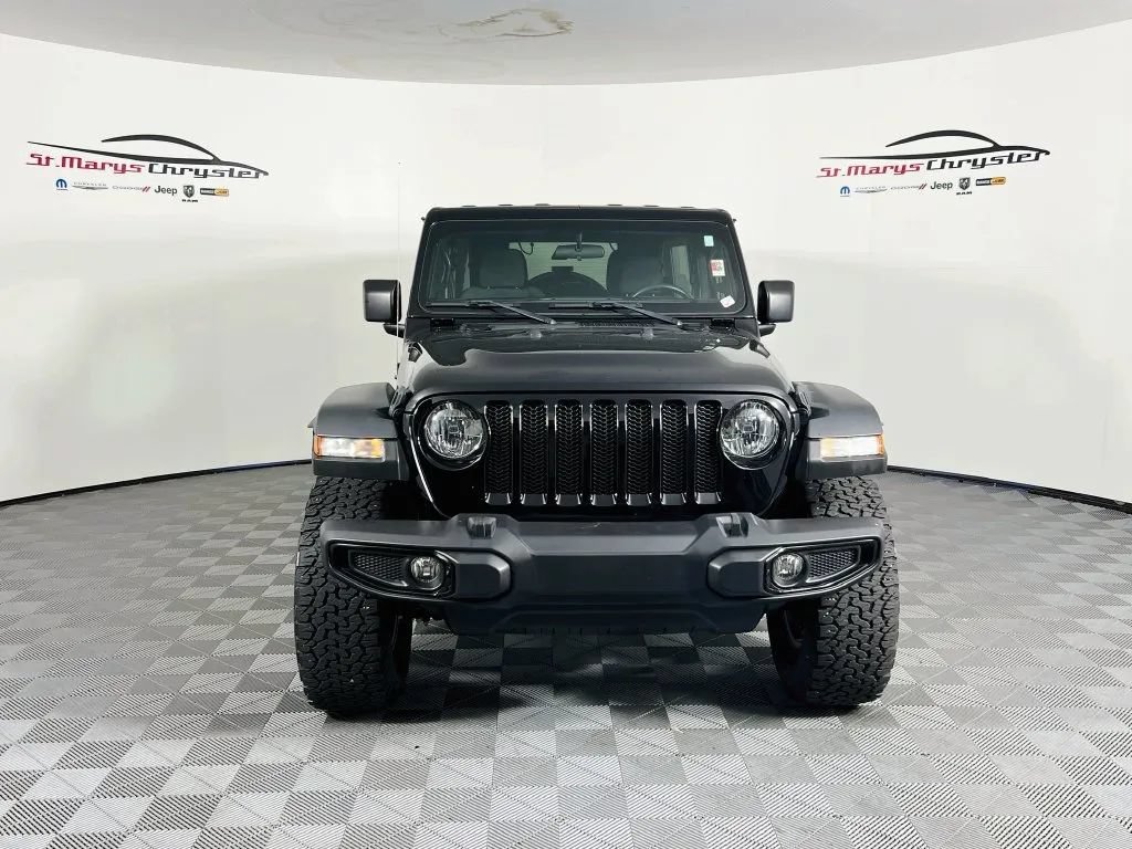 Used 2023 Jeep Wrangler Unlimited Sport w/ Xtreme 35 Tire Package AWD/4WD image 3