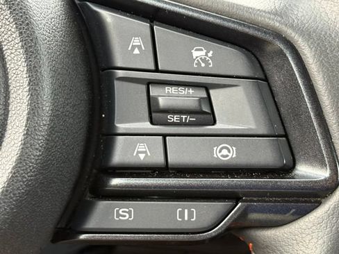 Used 2025 Subaru Crosstrek 2.5i Limited AWD/4WD image 20