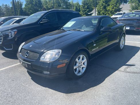 Used 1998 Mercedes-Benz SLK 230 image 17