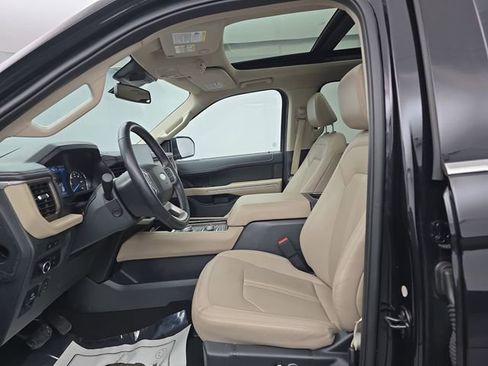 Used 2024 Ford Expedition Max Limited image 22