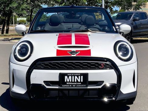 Used 2023 MINI Cooper S FWD image 3