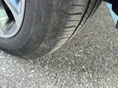 Used 2022 Lincoln Corsair Grand Touring w/ Elements Technology Bundle image 12