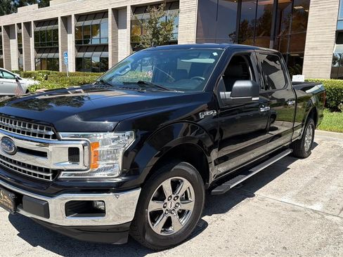 Used 2020 Ford F150 XLT w/ Equipment Group 302A Luxury RWD image 4