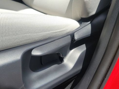 Certified 2022 Toyota Corolla Cross LE FWD image 16