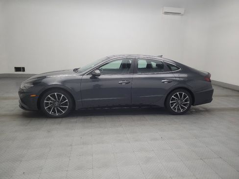 Used 2023 Hyundai Sonata Limited FWD image 2