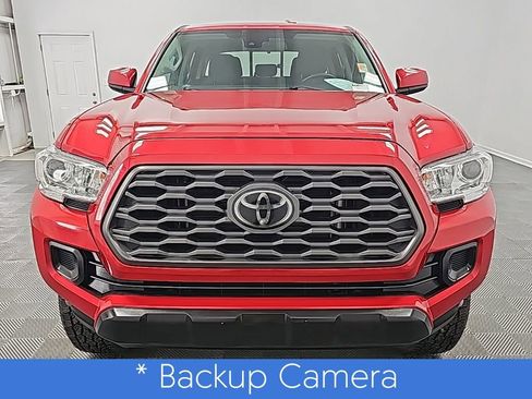 Used 2022 Toyota Tacoma SR image 4