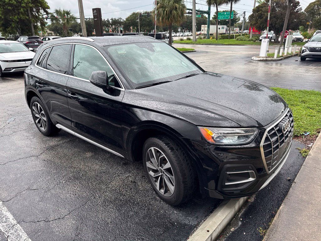 Used 2021 Audi Q5 2.0T Premium w/ Convenience Package AWD/4WD image 9
