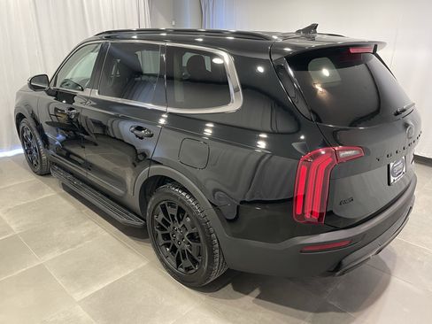 Used 2021 Kia Telluride EX w/ EX Premium Package image 5