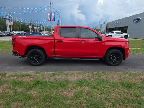 Used 2024 Chevrolet Silverado 1500 Custom w/ Turbomax Blackout Package AWD/4WD image 3