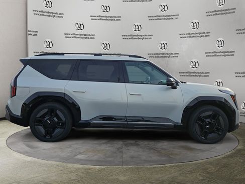 Used 2024 Kia EV9 GT-Line image 6