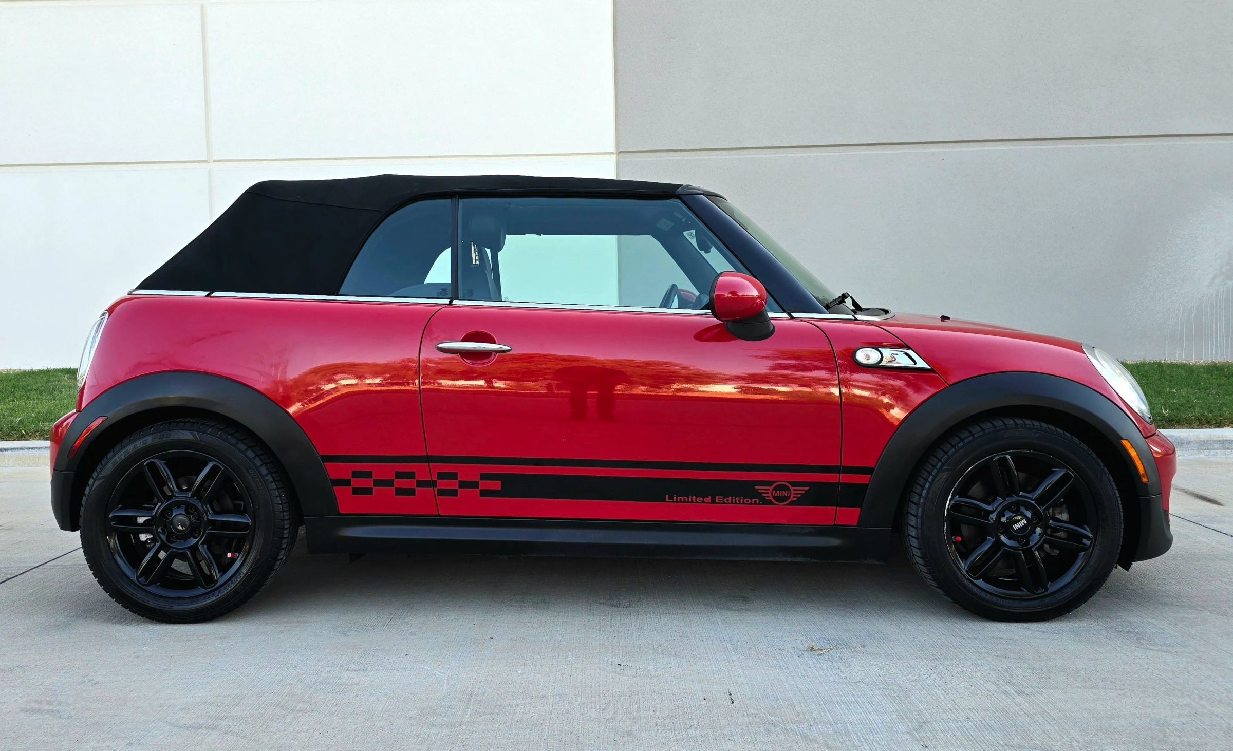 Used 2015 MINI Cooper S FWD image 10
