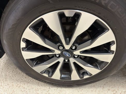 Used 2015 Subaru Outback 2.5i Limited image 35