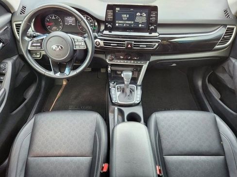 Used 2021 Kia Seltos EX image 28
