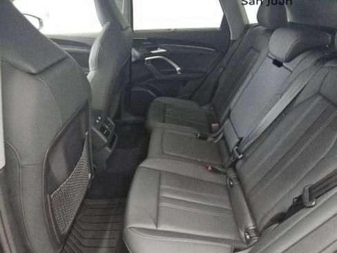 Certified 2025 Audi Q5 Premium Plus w/ Premium Plus image 21