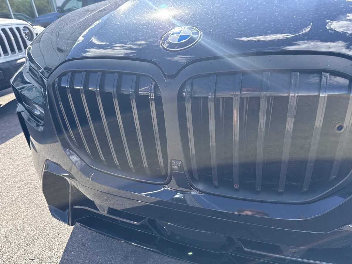 Used 2024 BMW X7 xDrive40i w/ Executive Package AWD/4WD image 27