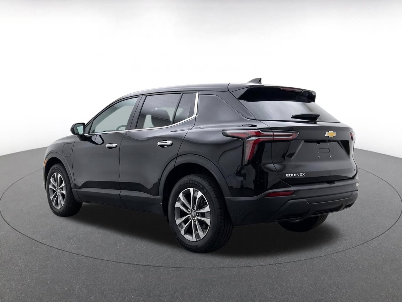 Used 2025 Chevrolet Equinox LT FWD image 9
