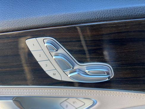 Used 2016 Mercedes-Benz C 300 Sedan image 21