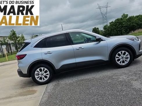 Used 2023 Ford Escape Active FWD image 9