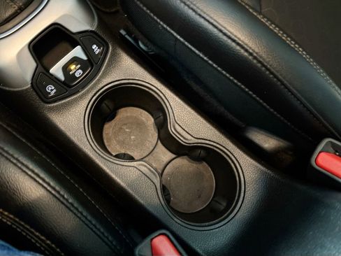 Used 2018 Jeep Compass Latitude w/ Popular Equipment Group image 15