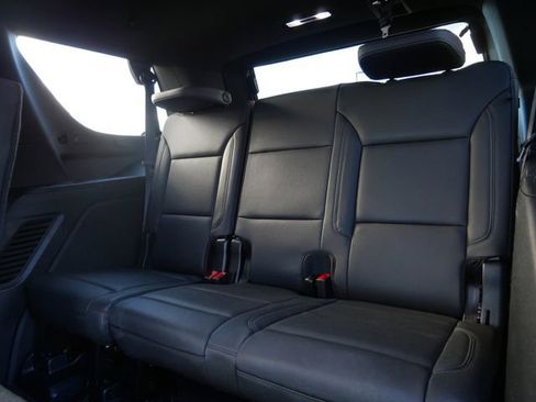 Used 2024 Chevrolet Tahoe LT image 16