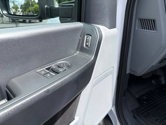 New 2026 Ford F550 4x4 Regular Cab Super Duty image 13