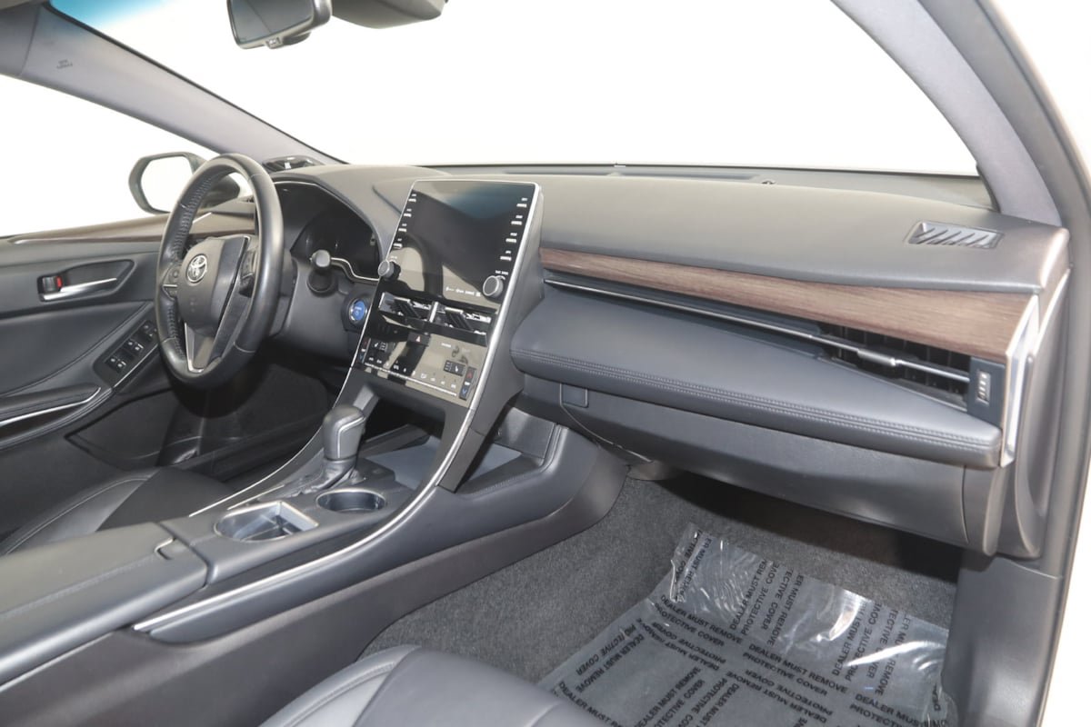 Used 2019 Toyota Avalon XLE w/ Moonroof Package FWD image 34