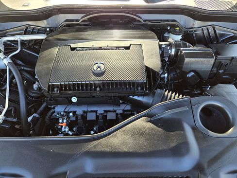 Certified 2023 Acura MDX FWD w/ Technology Package image 30