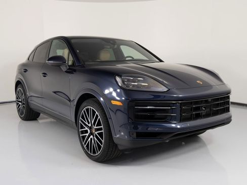 New 2026 Porsche Cayenne image 12
