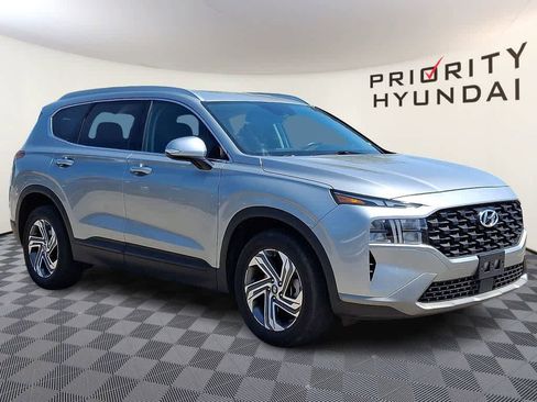 Used 2023 Hyundai Santa Fe SEL FWD image 3