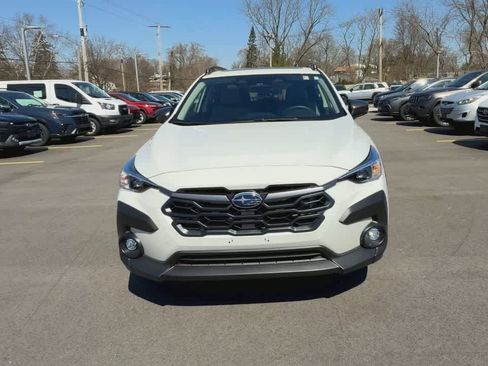 Certified 2024 Subaru Crosstrek 2.0i Premium image 3