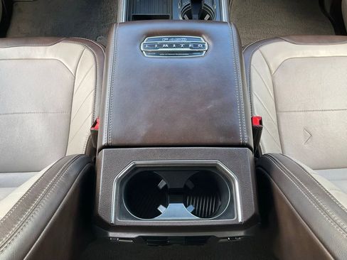 Used 2019 Ford F450 Limited image 38