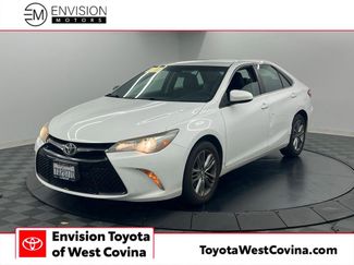 Used 2017 Toyota Camry SE FWD video 1