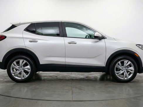 Used 2025 Buick Encore GX Preferred image 11