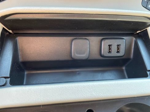 Used 2016 GMC Yukon XL Denali w/ Open Road Package AWD/4WD image 25