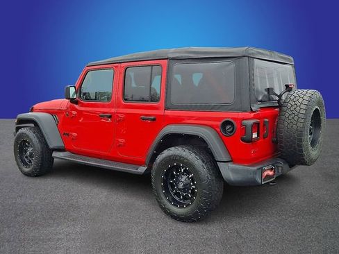 Used 2023 Jeep Wrangler Sport S image 5
