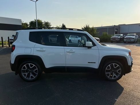 Used 2015 Jeep Renegade Latitude w/ Popular Equipment Group FWD image 7