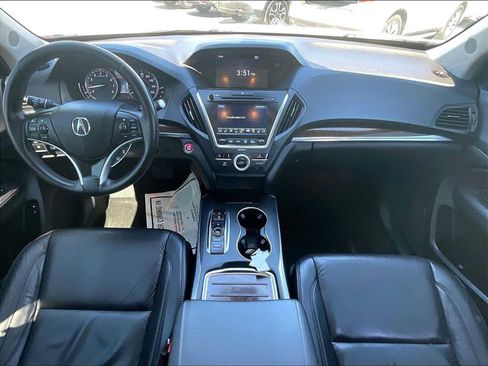 Used 2020 Acura MDX FWD image 17