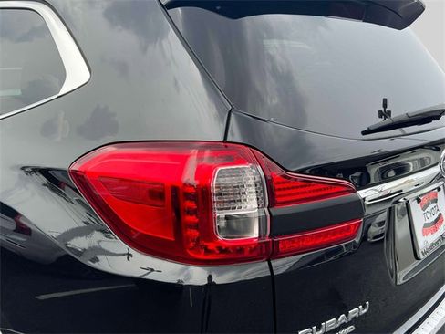 Used 2021 Subaru Ascent Premium image 9