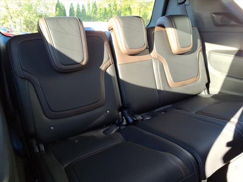 New 2026 Nissan Armada SL w/ Convenience Package image 10