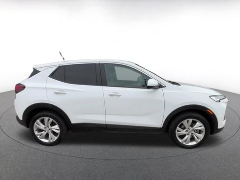 Used 2025 Buick Encore GX Preferred FWD image 16