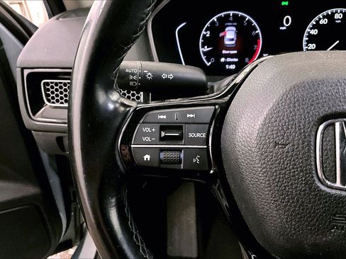 Used 2022 Honda Civic EX image 17