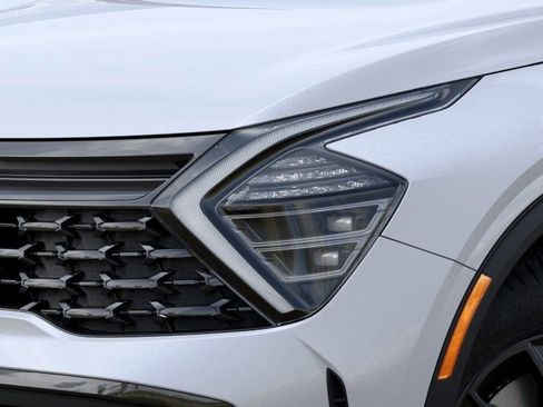 New 2025 Kia Sportage X-Pro image 11
