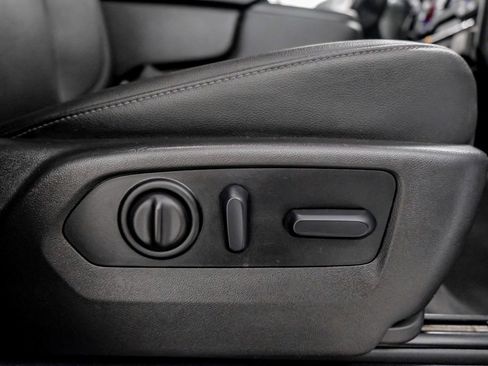 Used 2022 Chevrolet Silverado 2500 LTZ w/ Safety Package image 32