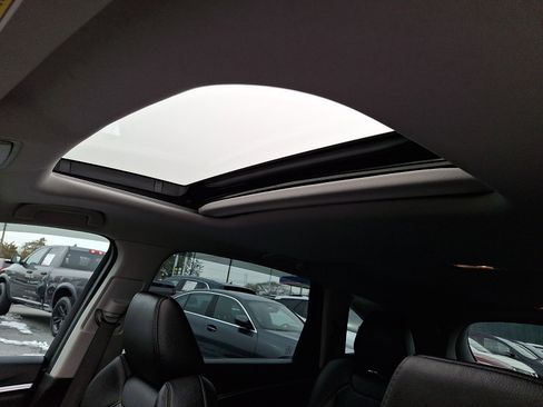 Used 2019 Acura MDX SH-AWD image 14