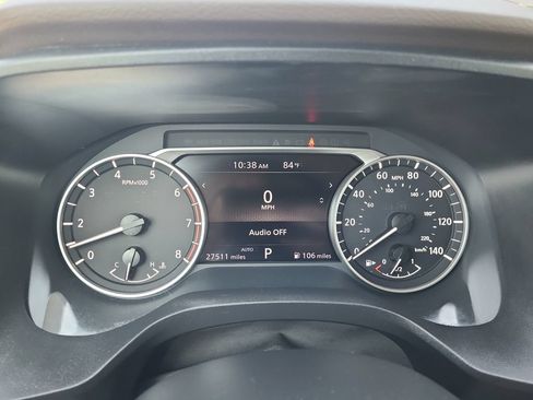 Used 2023 Nissan Rogue S AWD/4WD image 19