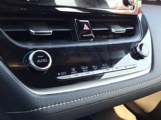 Certified 2021 Toyota Corolla SE FWD image 12