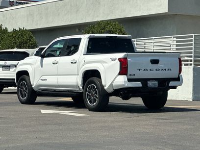 Used 2025 Toyota Tacoma TRD Sport w/ TRD Sport Upgrade Package